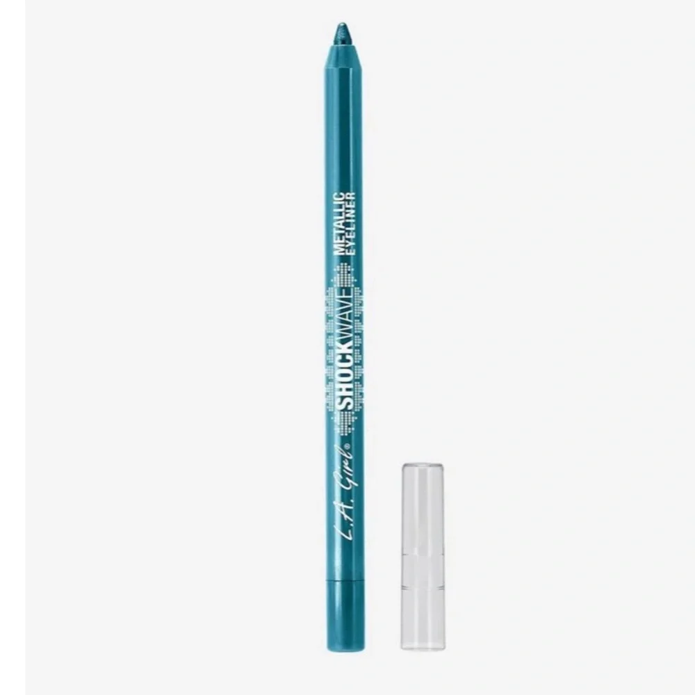 3/$15 🆕LA GIRL: Shockwave Metallic Eye Liner- Ocean